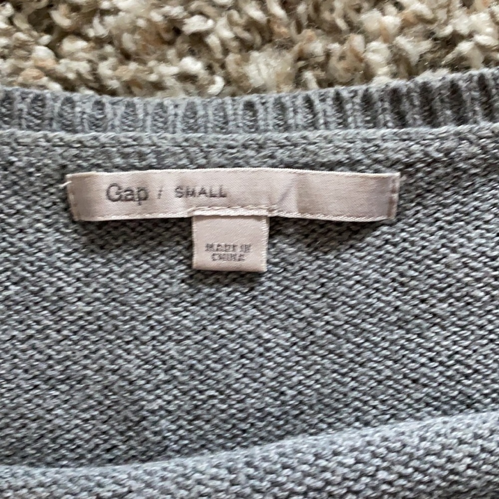 GAP Striped Sweater - Picture 3 of 3